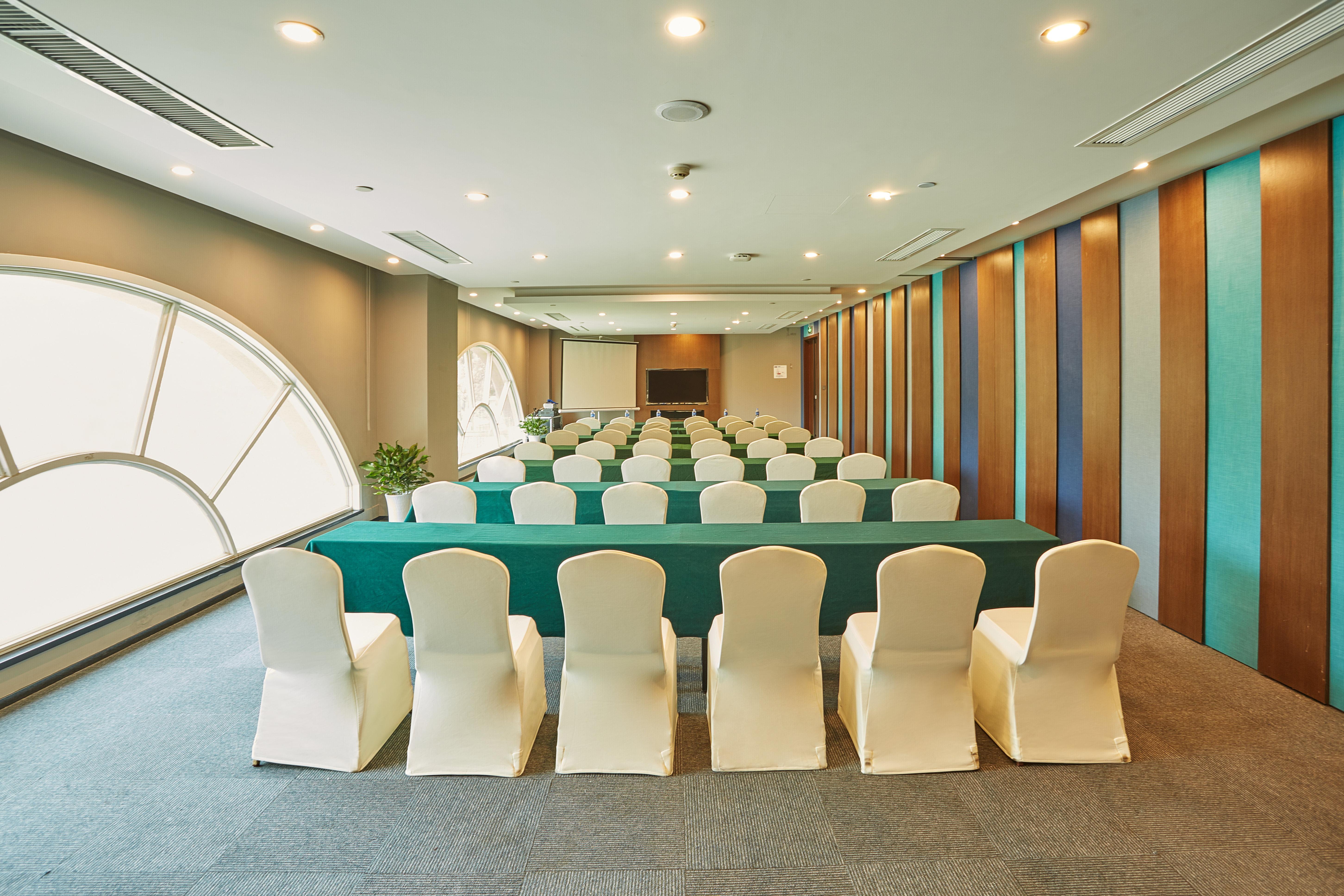 Holiday Inn Express Nanjing Xuanwu Lake By Ihg Nanquim Exterior foto