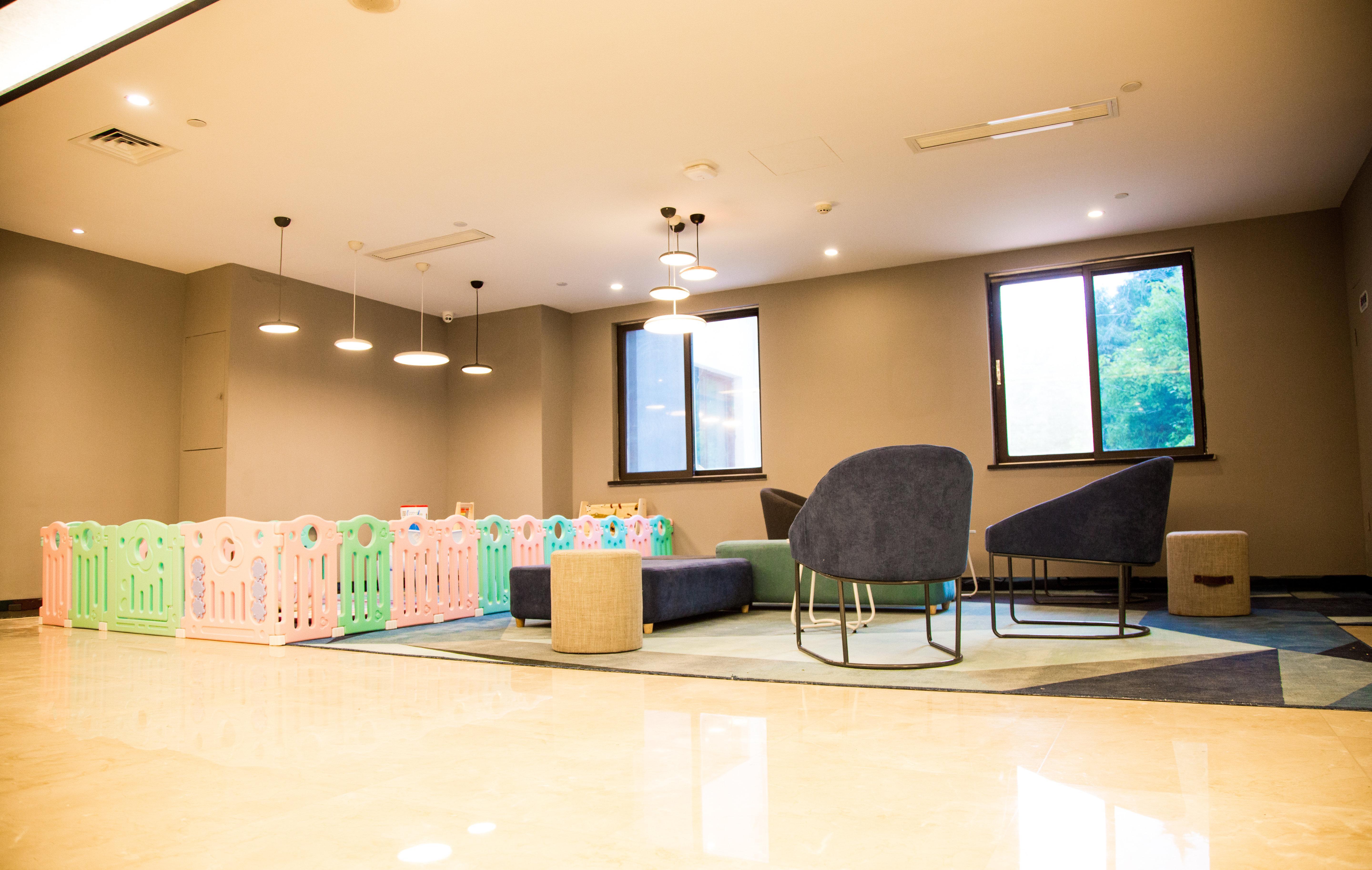 Holiday Inn Express Nanjing Xuanwu Lake By Ihg Nanquim Exterior foto
